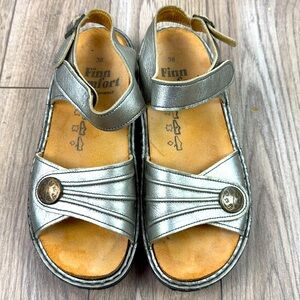 Finn Comfort Alanya Adjustable Open Toe Silver Women's Sandals Size 38